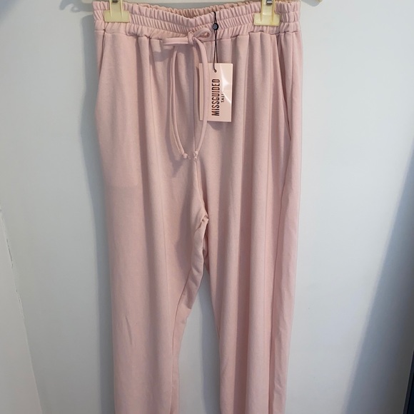 Brand new pink missguided sweatpants - Picture 1 of 2